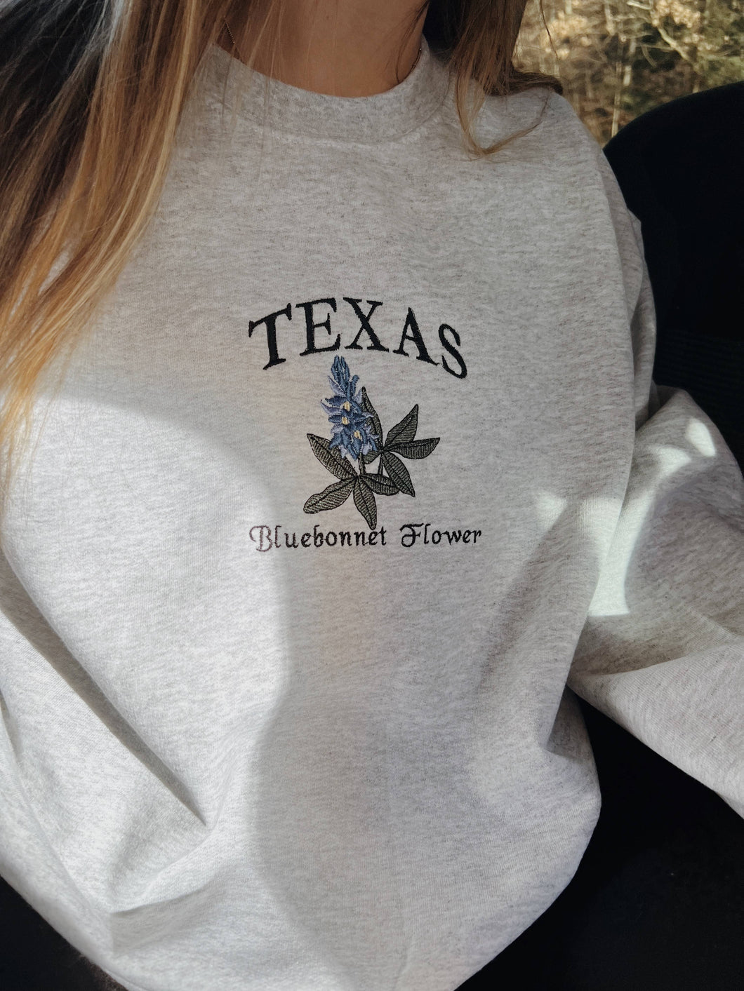 The Vaulty - Texas Flower State Embroidered Crewneck Sweatshirt: Large