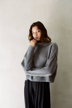 Load image into Gallery viewer, AW1023 | KYLIE SWEATER PULLOVER: M / Light Taupe
