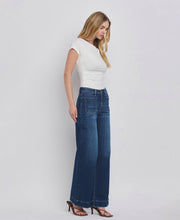 Load image into Gallery viewer, FLYING MONKEY - HIGH RISE PATCH POCKET TROUSER  HEM WIDE JEANS F5764D: DARK DENIM / 27
