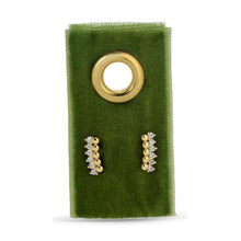 Load image into Gallery viewer, Delicate Dots &amp; Cz Studs On Velvet Gift Tag
