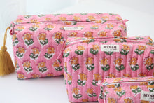 Load image into Gallery viewer, Bubblegum Floral Travel Bag
