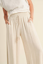 Load image into Gallery viewer, Ellis Linen Pants
