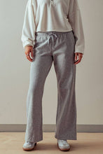Load image into Gallery viewer, Straight Leg Sweatpant
